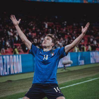 kaiyun sports-【不吐不快】德尚被困!急需救援……